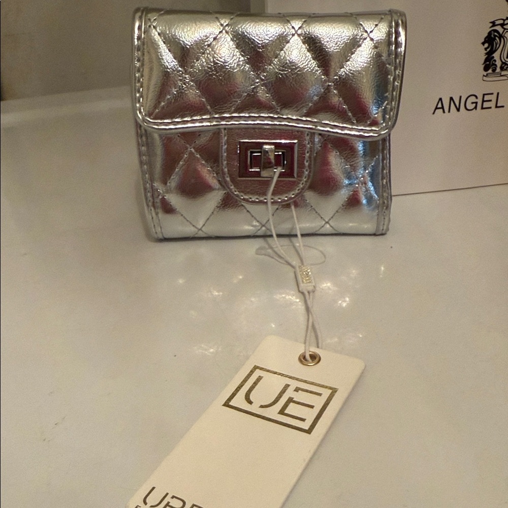 UE Metallic Silver Quilted Wallet